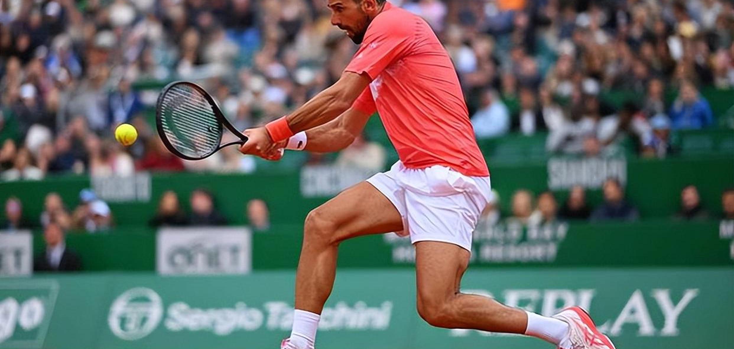 包含德约科维奇迎来三赛季高光表现，美国队球迷沸腾！的词条APP下载