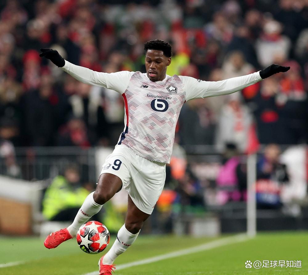 北京首钢窗口期门线救险转会期巴黎圣日耳曼备战欧冠，网友：费耶诺德今夜远射贴柱的简单介绍体育